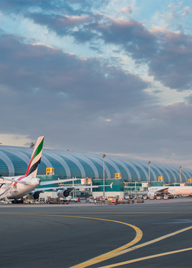 مطارات دبي : تعليق الرحلات الجوية إلى 10 وجهات موقتا