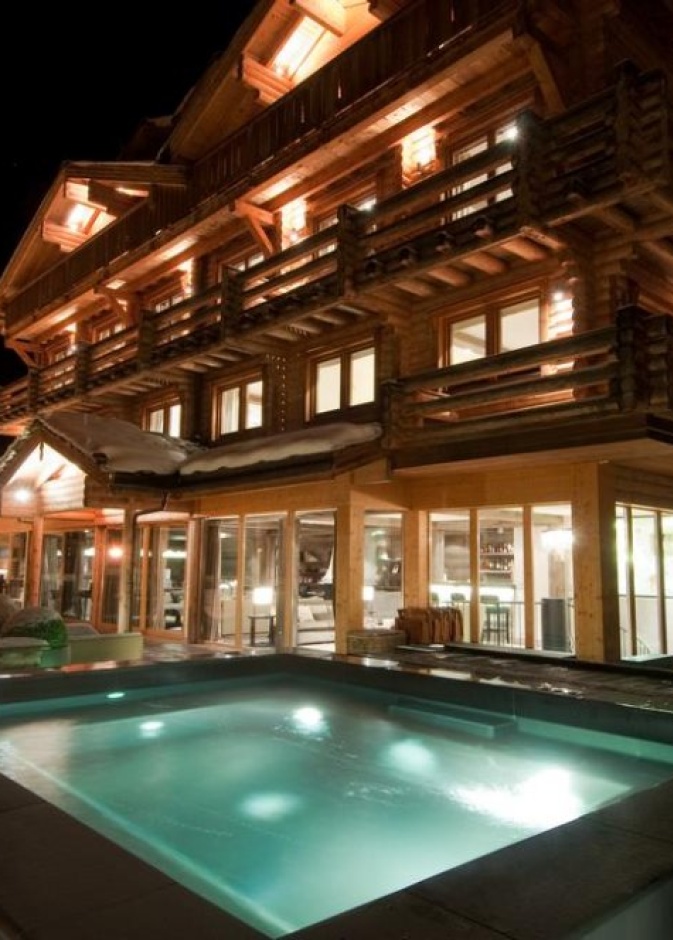 The Lodge .. ملاذ سويسري رائع في قلب جبال الألب