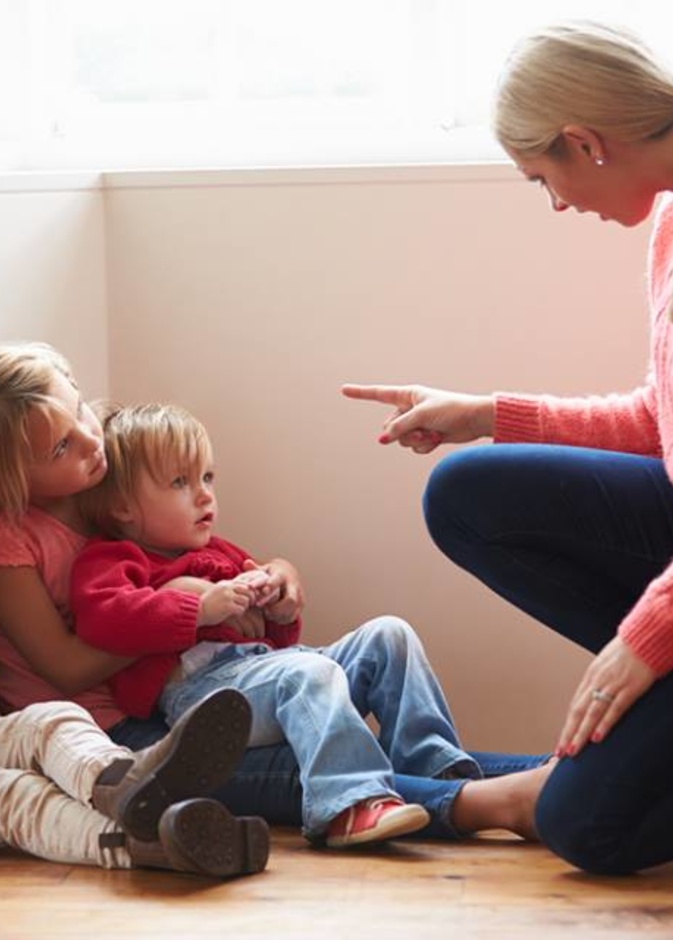 إلى زوجة الأب .. كيف تكسبين قلب اليتيم؟