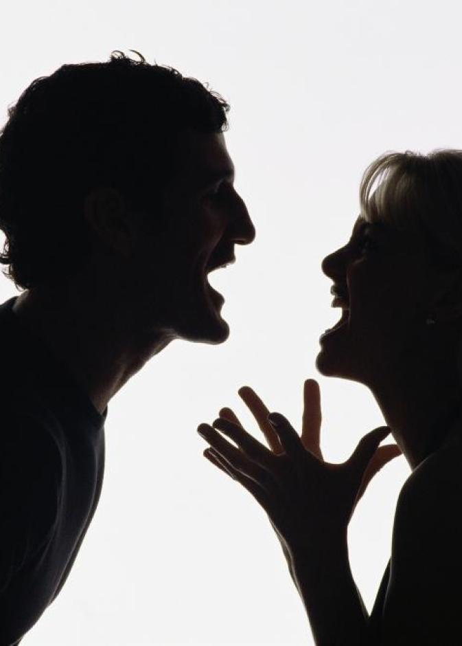تعلمي حقوقك ودافعي عنها 