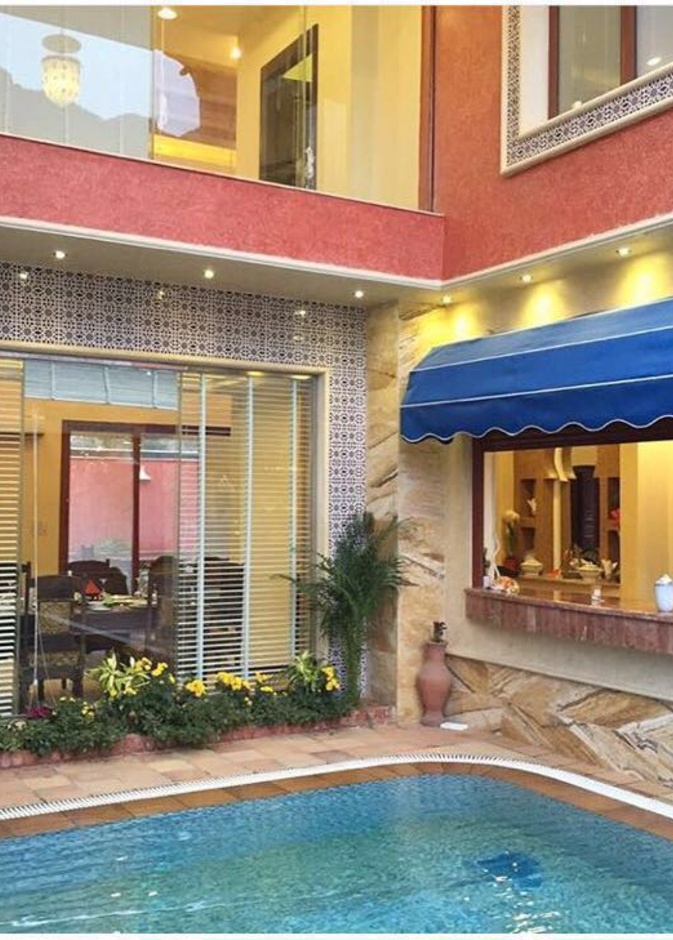 الاستراحه قبل تعرضها للتخريب 