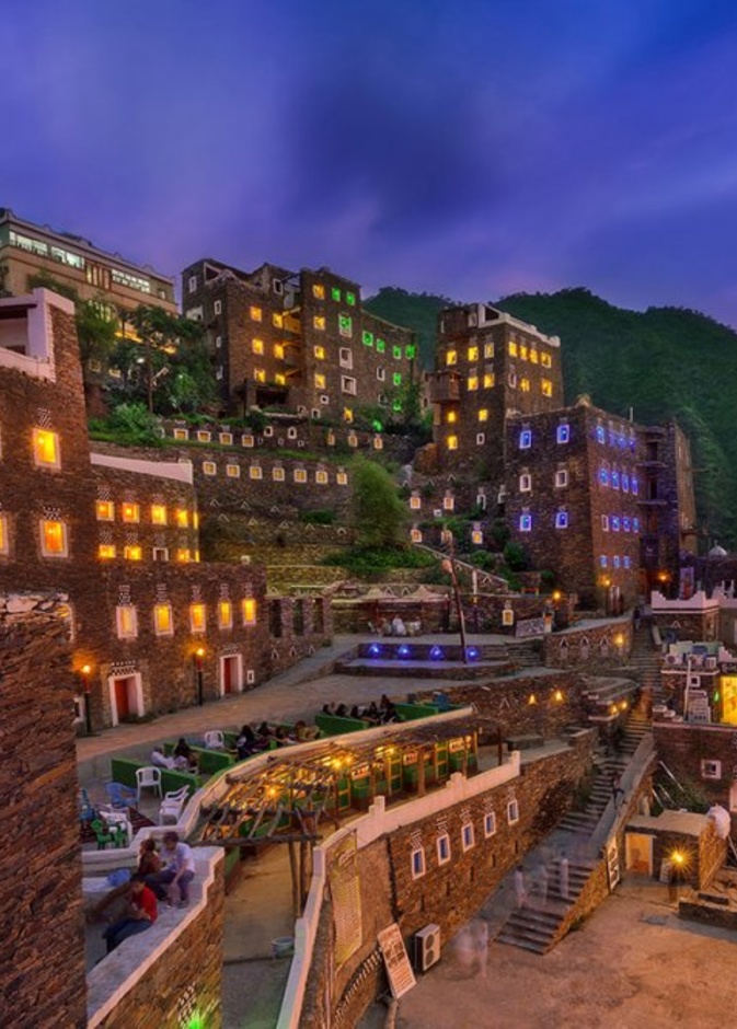 السياحة السعودية تستعد لانضمام قرية رجال ألمع لقائمة اليونيسكو