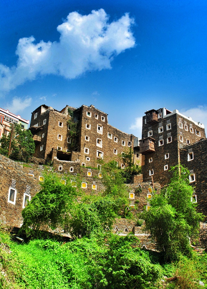 محافظة "رجال ألمع" في السعودية مؤهلة للإنضمام لقائمة اليونسكو للتراث العالمي   