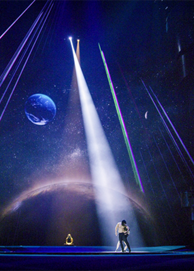 لابيرل  .. العرض المسرحي المائي المرتقب في دبي