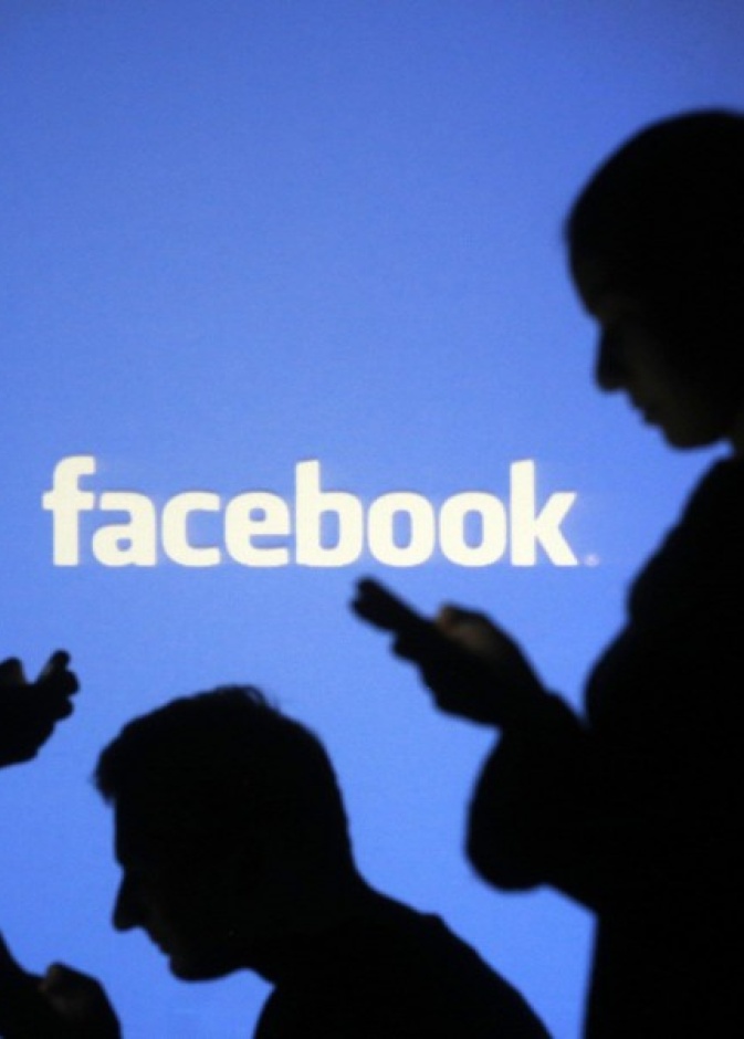 العاب الفيسبوك تجذب الفتيات أكثر من الرجل