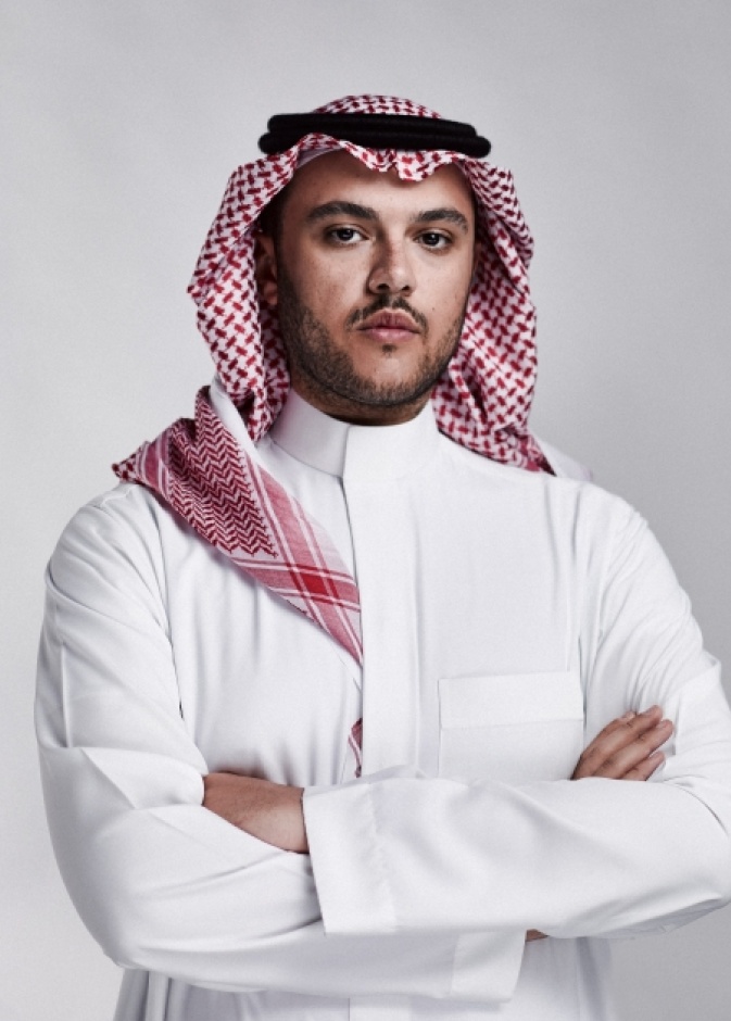  الفنان السعودي فهد بن نايف