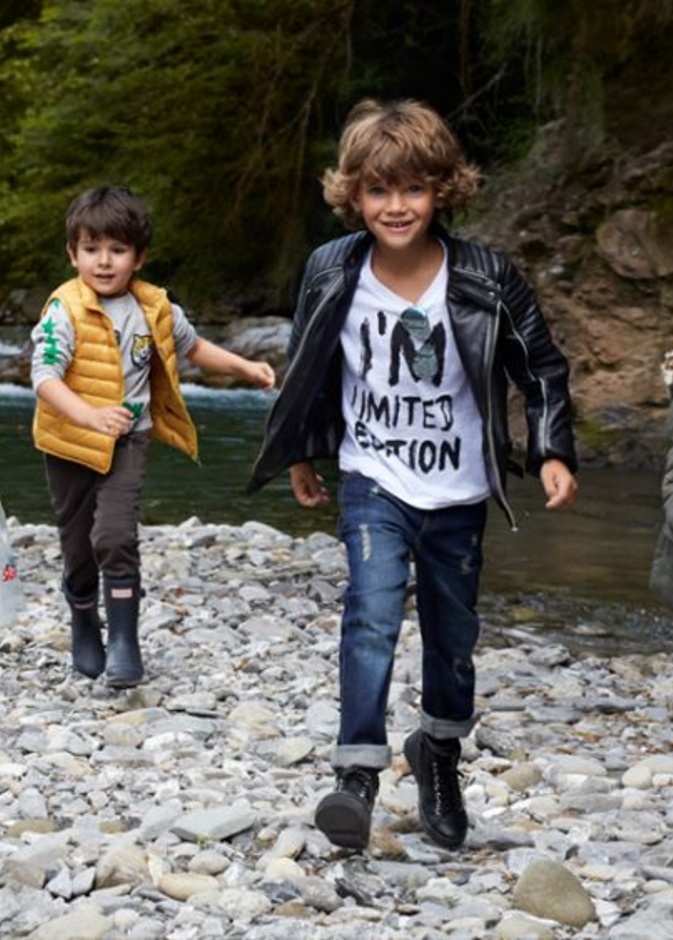 اطلالة مميزة لطفلك هذا الخريف