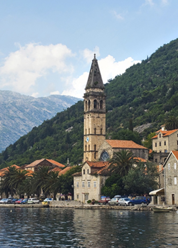 مونتينيغرو .. تجذب السيّاح بفضل الطبيعة الخلابة والمعاملة الوديّة