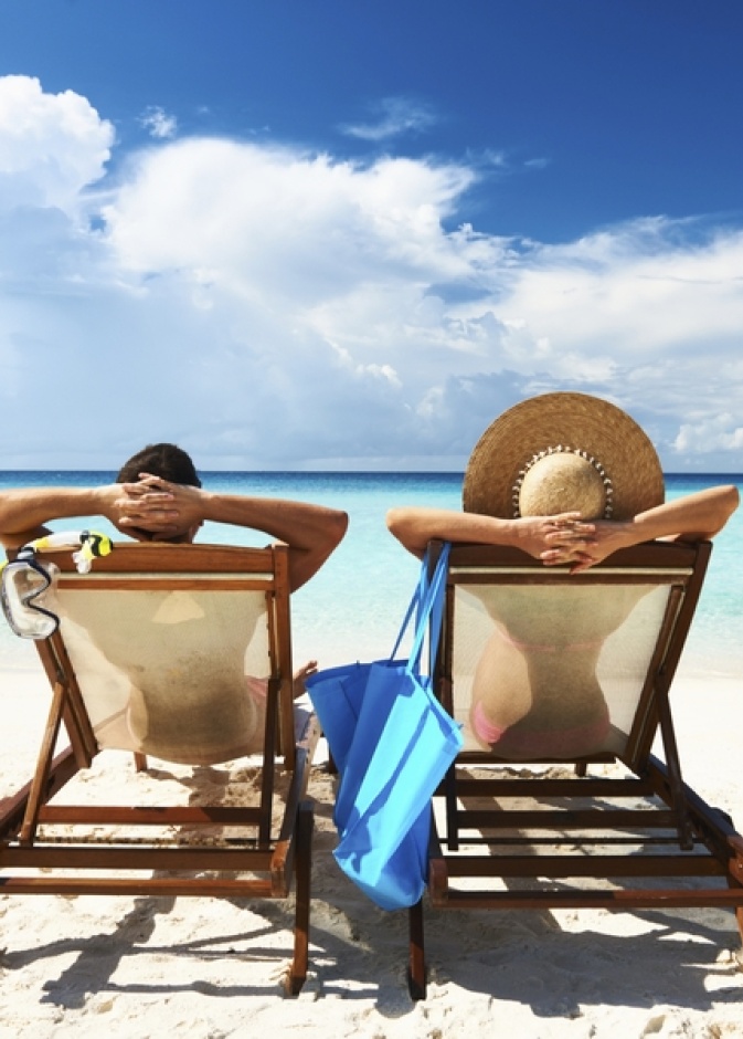 محاولة للاسترخاء بعد عناء التحضيرات للزفاف