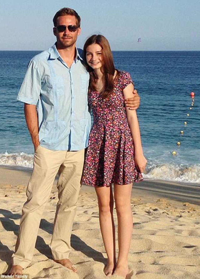 بول ووكر وابنته