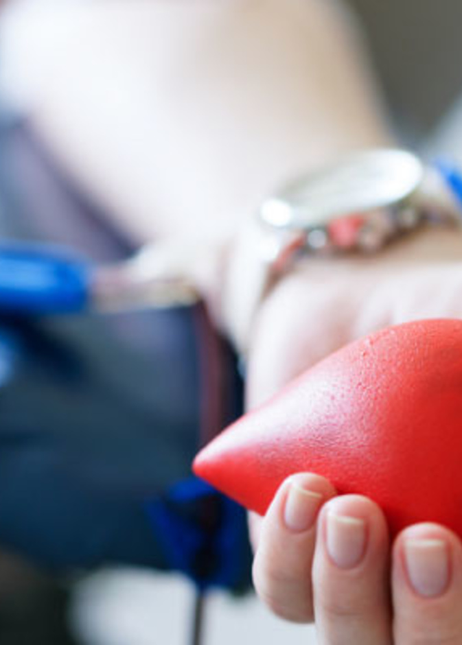 يساهم التبرع بالدم في حرق 650 سعرة حرارية في التبرع الواحد