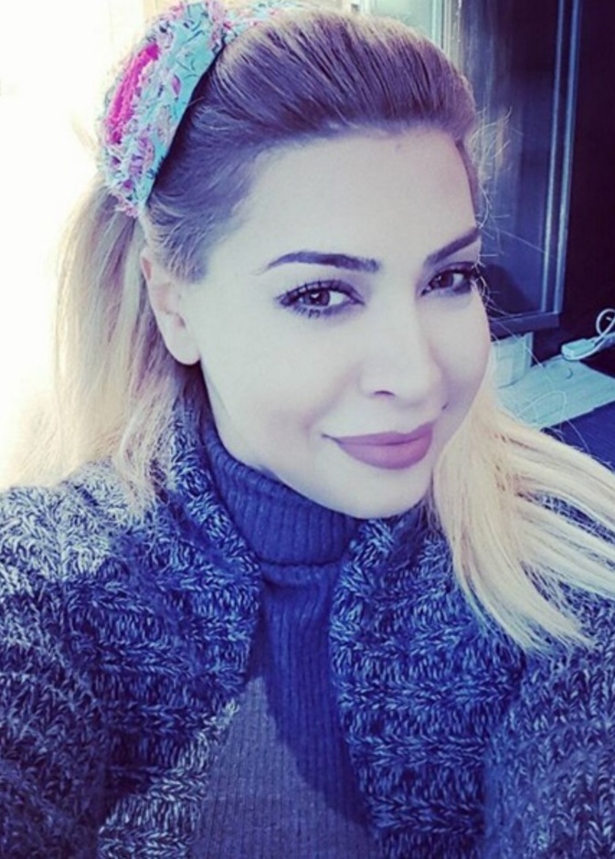 نوال الزغبي تحيي متابعيها بـ "سيلفي" جميل 