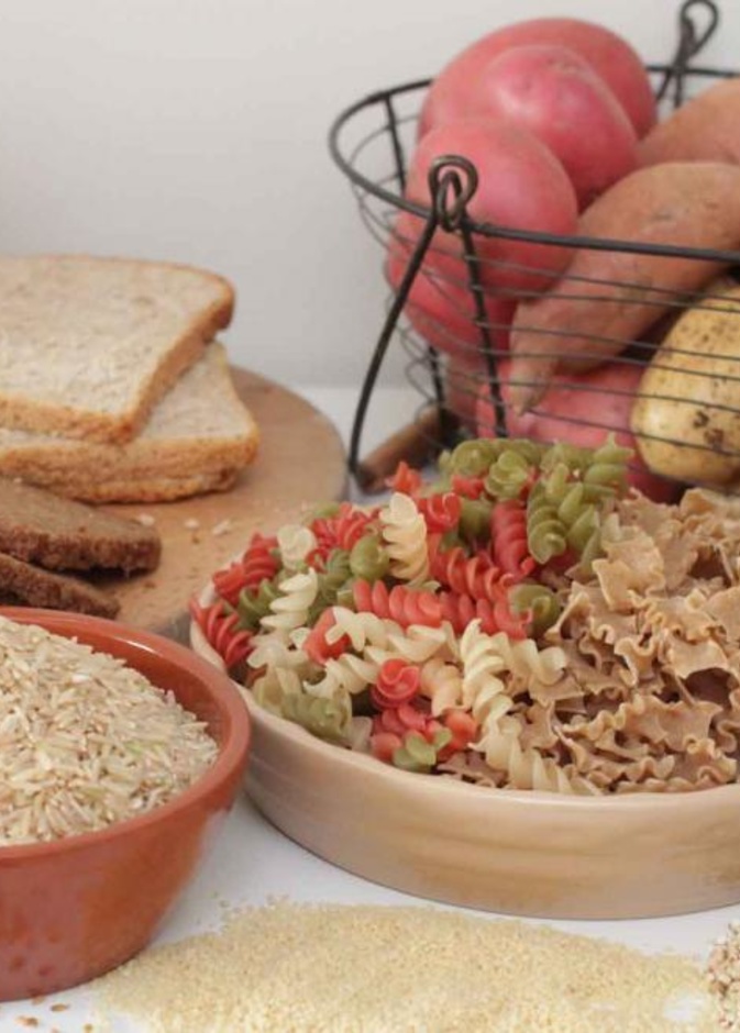 يعتمد رجيم الكربوهيدرات على الاغذية التي تحتوي على الكربوهيدرات ويتميز بافتقاره الى السكريات