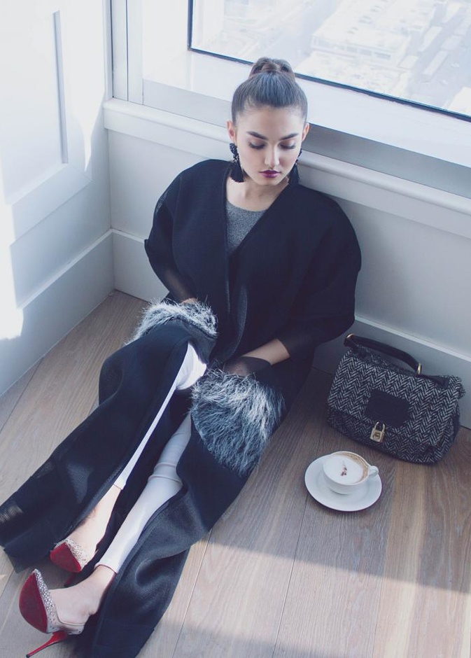 عباية فخمة وراقية مناسبة للسفر