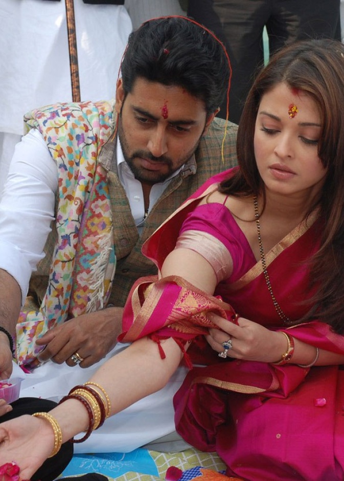 الزوجين أبهيشيك باتشان وآيشواريا