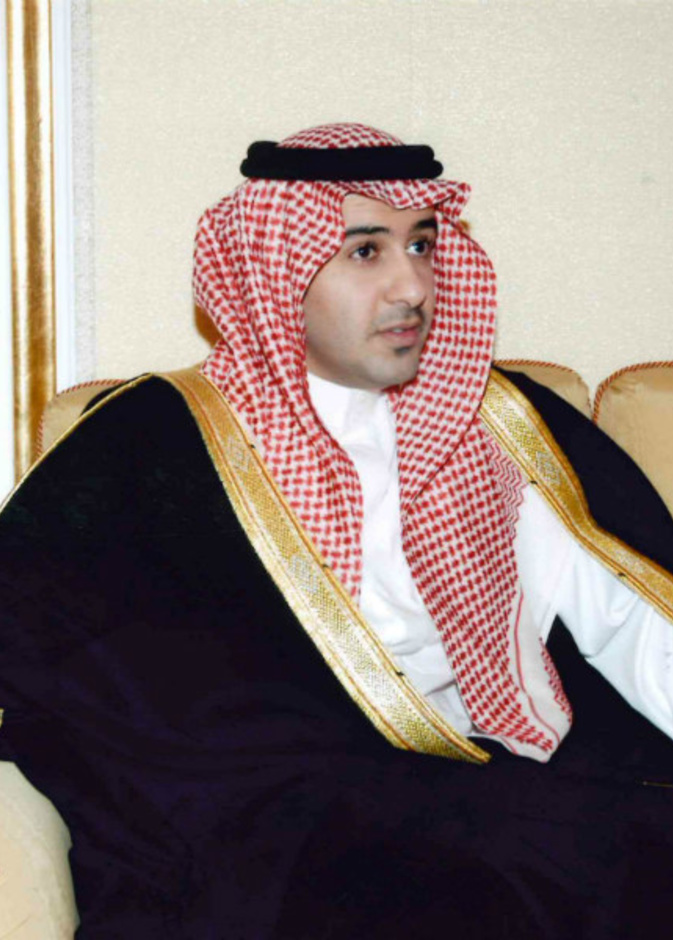 الشاعر والفنان التشكيلي الامير فيصل بن سلطان آل سعود