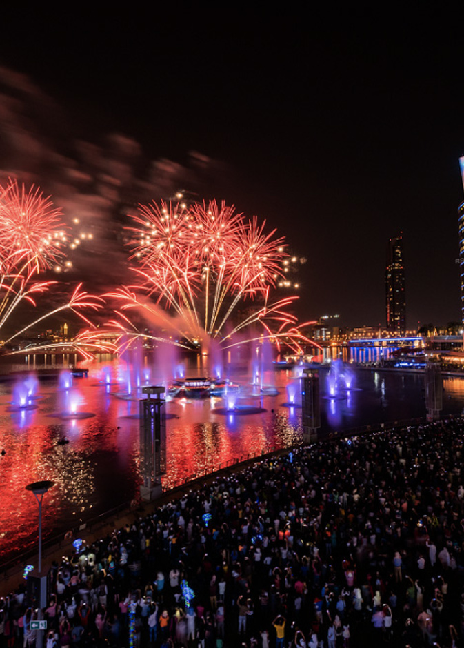 أكبر احتفالية لمهرجان الأضواء والشموع في دبي