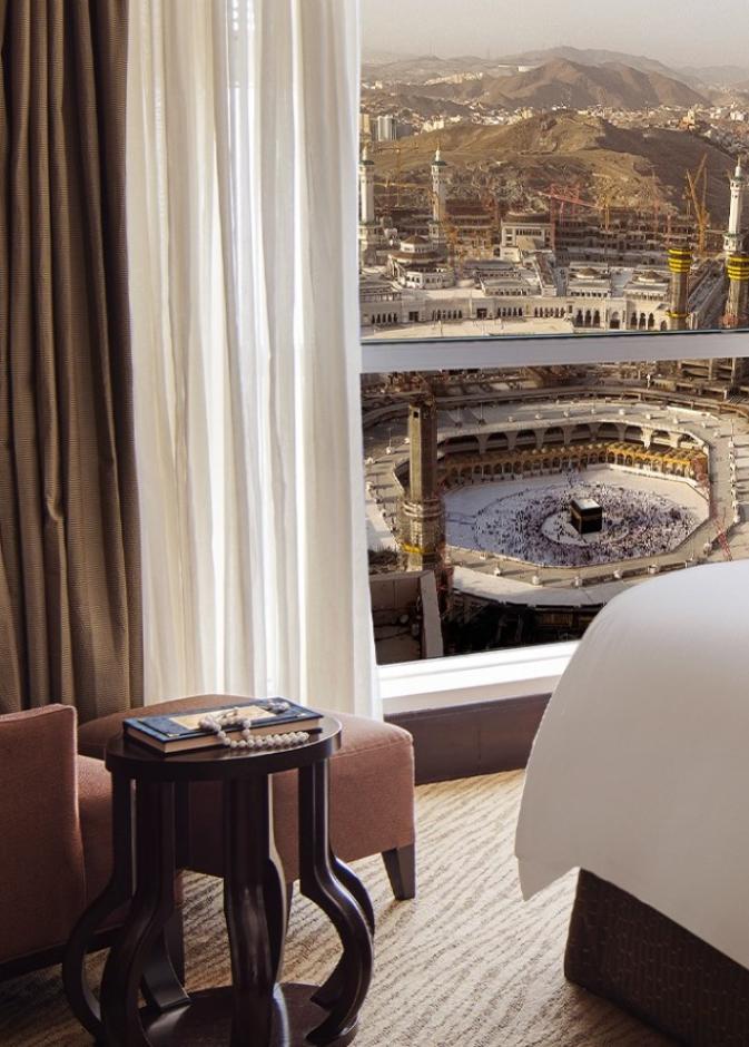  لتجربة روحانية لا تُنسى… 8 فنادق فاخرة تطل على المسجد الحرام تأخذكِ إلى عالم من السكينة والطمأنينة