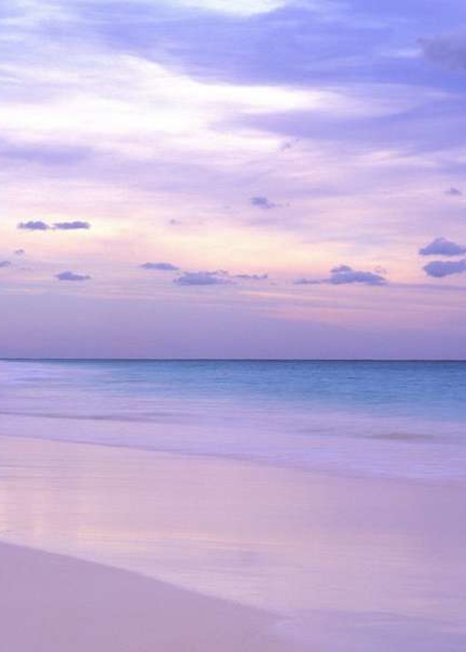 شاطئ الرمال الوردية