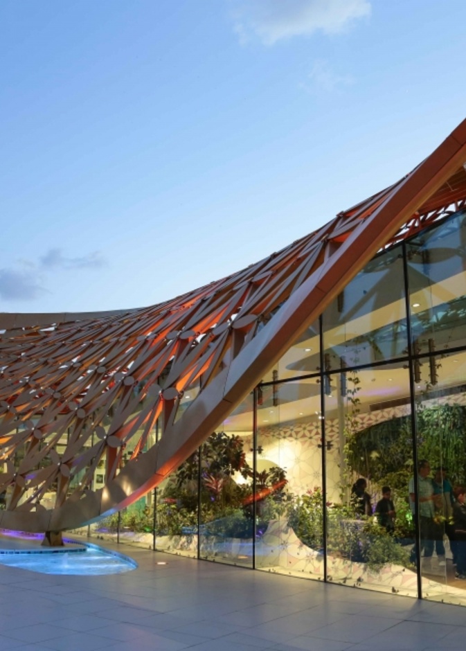 جزيرة النور بالشارقة