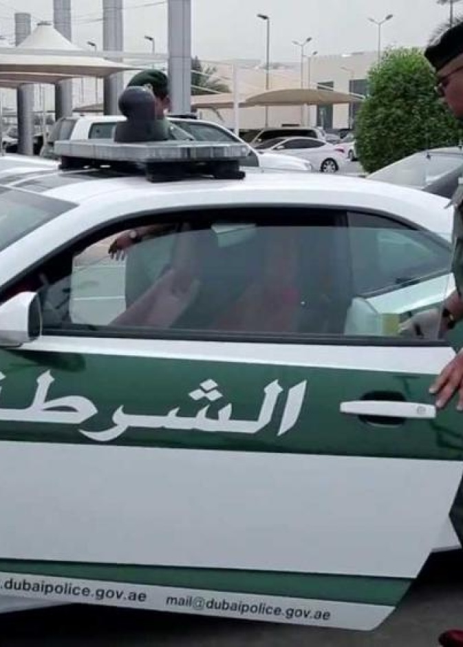 شرطة دبي تُفرج عن صاحب أسد البرشاء 