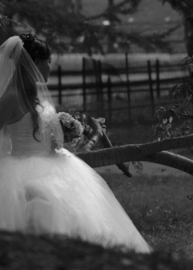 مصرع عروس في شهر العسل بسبب أهلها