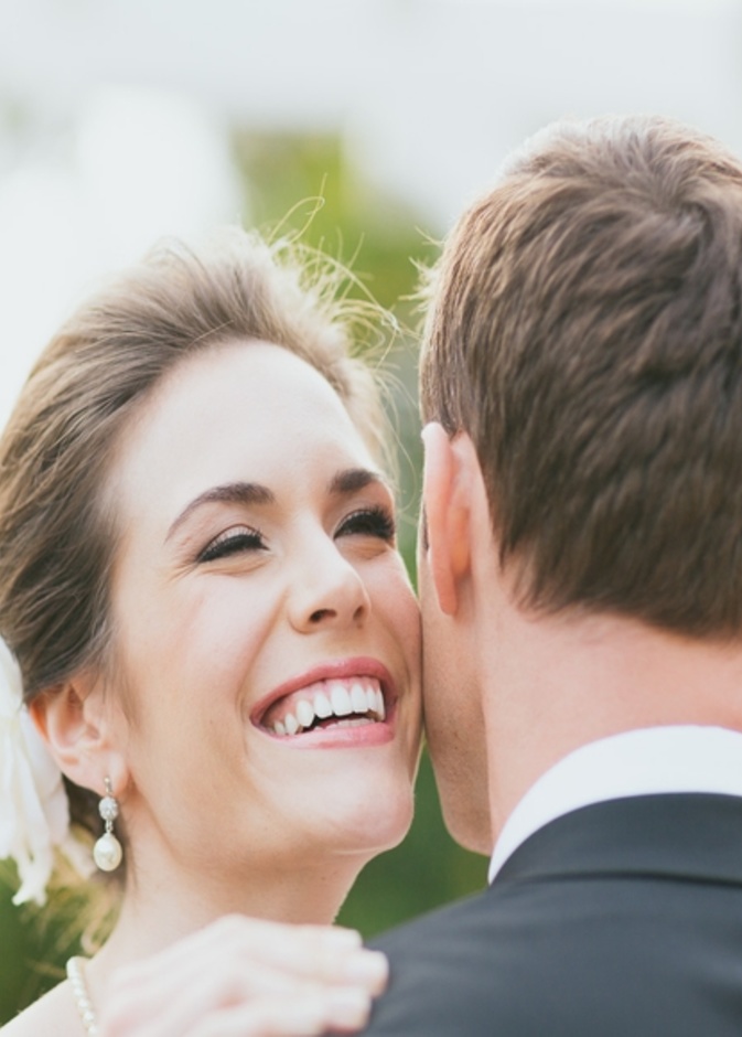 طرق تبييض اسنان العروس قبل حفلة الزفاف