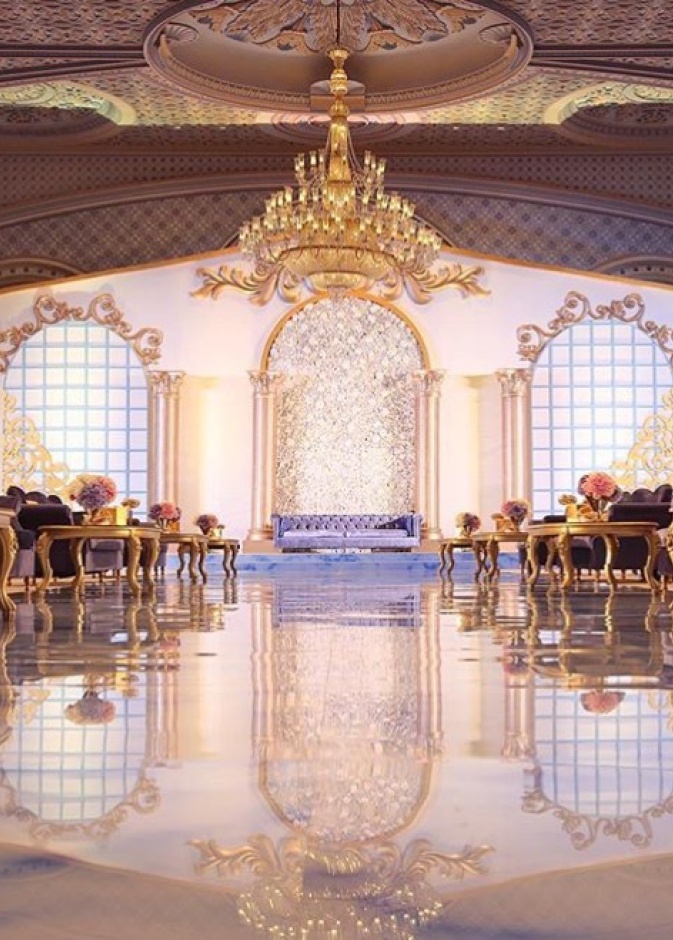 اختاري كوشتك مزينة بالورد بطريقتك 