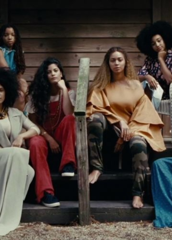 تويتر يشتعل بعد اطلاق بيونسيه لـ " lemonade"