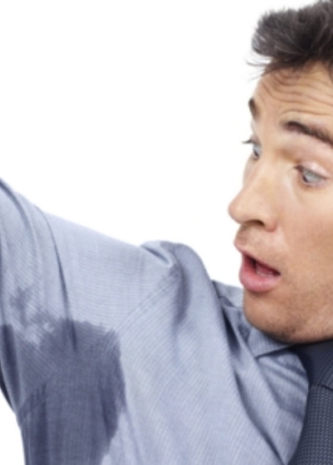 كيف تخفي آثار التعرّق