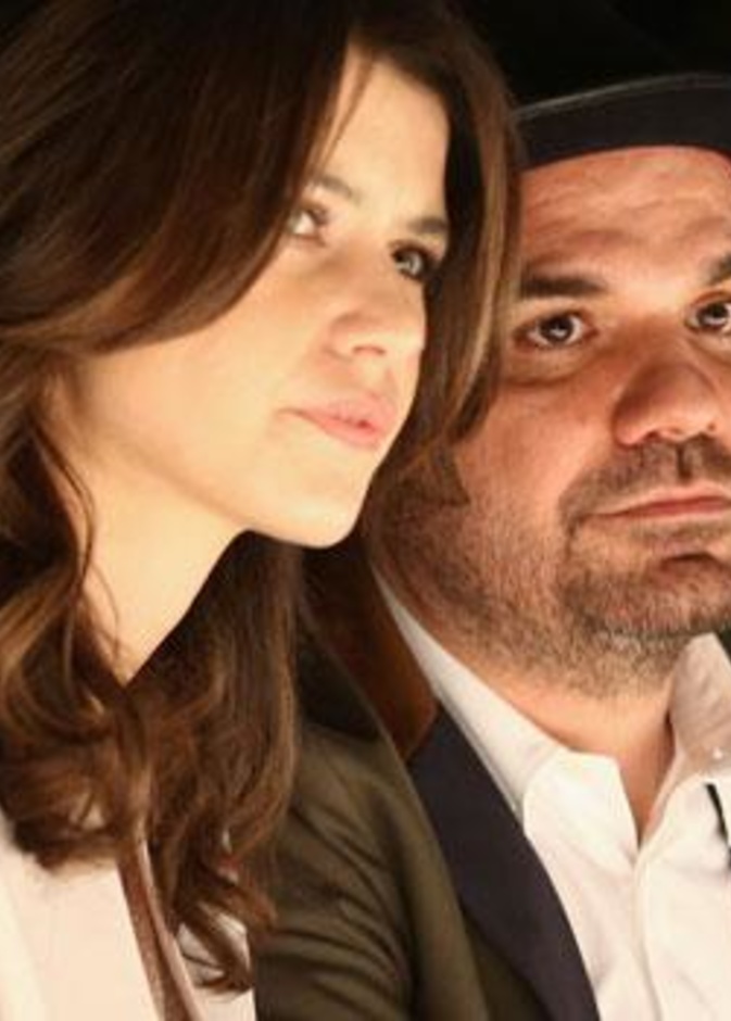 بيرين سات وزوجها كينان دوغلو