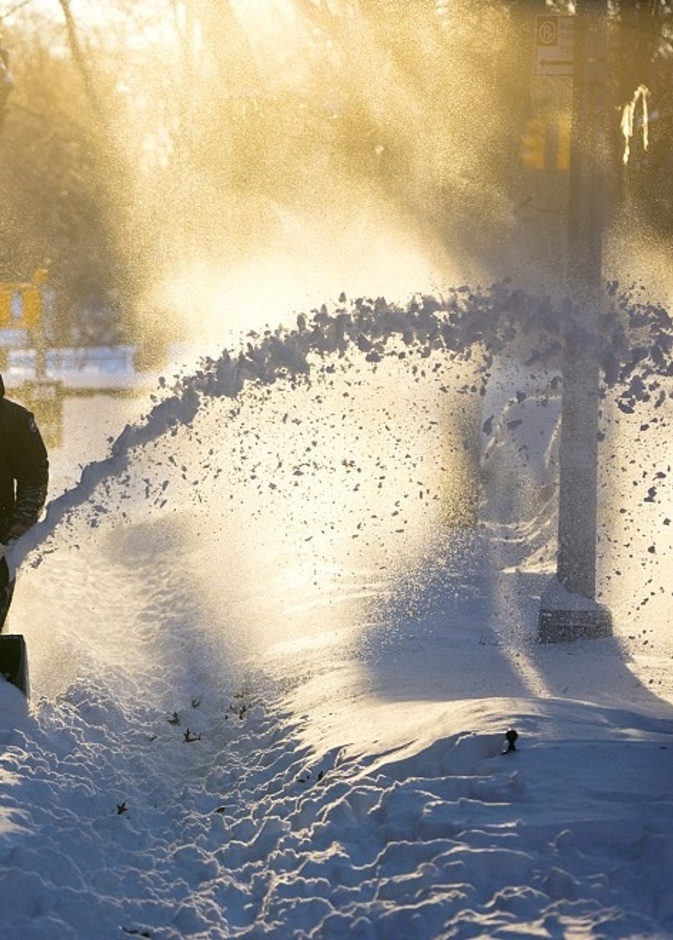 العاصفة الثلجية "جوناس" توقف الحياه بأمريكا تماماً