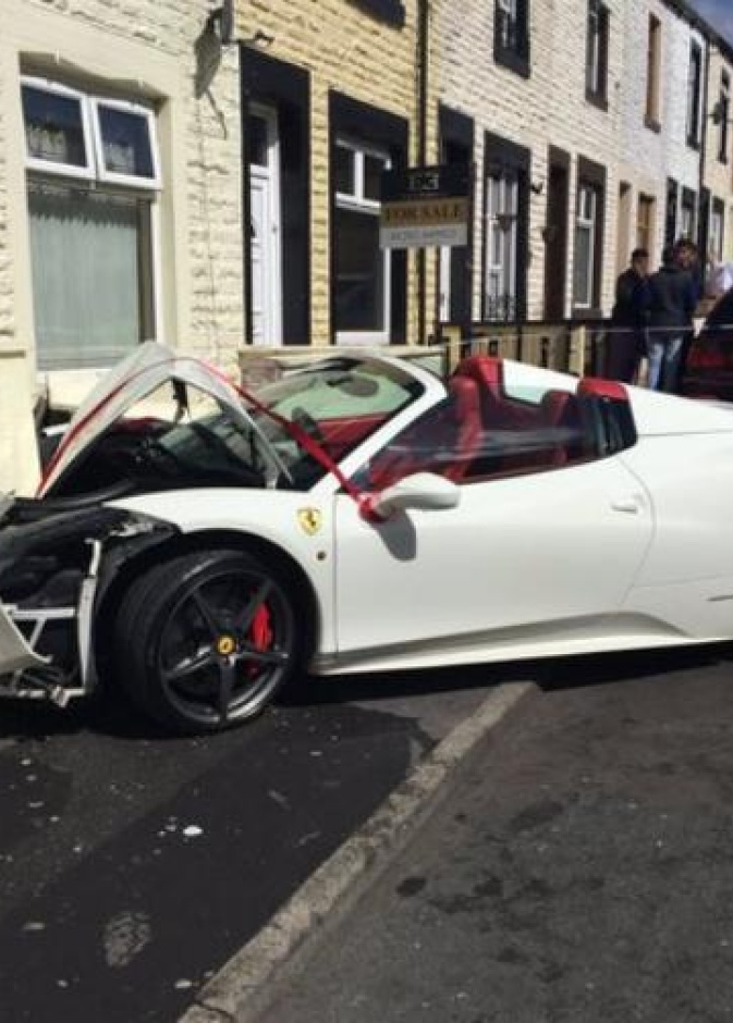 حادث سيارة يوم الزفاف