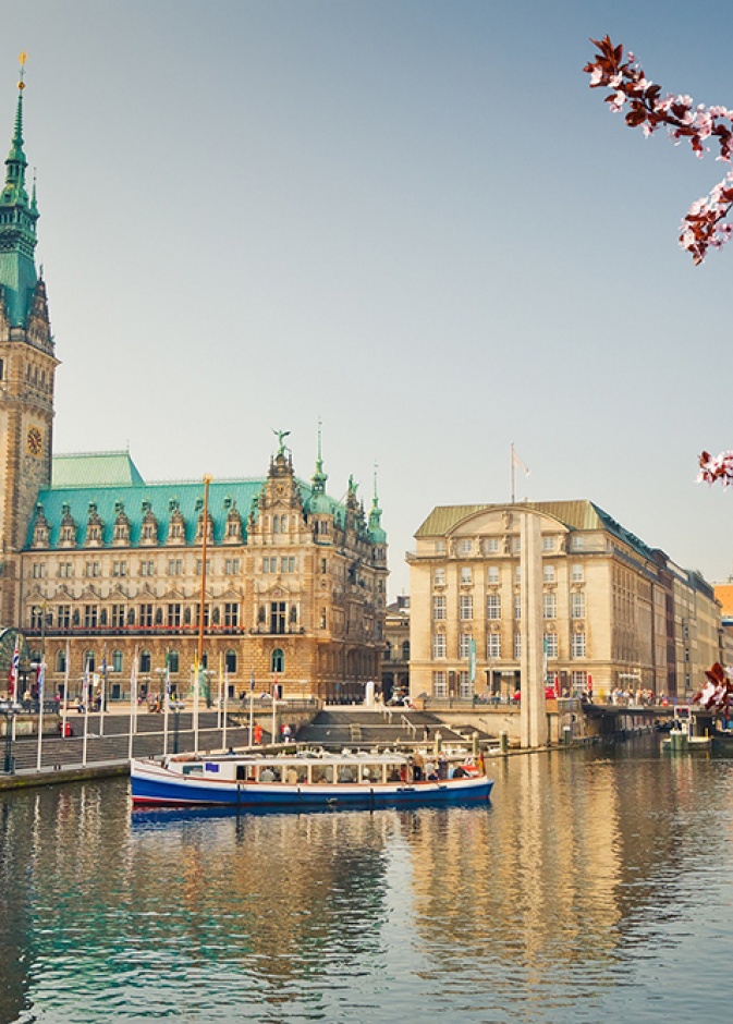 مدينة هامبورغ الألمانية ..  نسيم منعش ومساحات خضراء واسعة