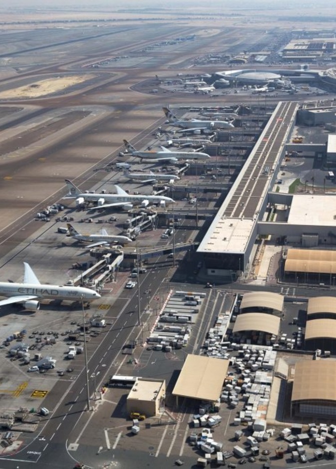 مطارات أبوظبي تطلق بوابة شاملة للخدمات الإلكترونية للمنطقة الحرة