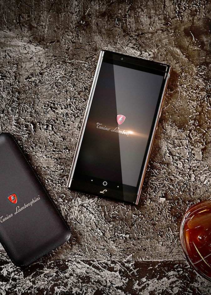 هاتف لامبورغيني الفاخر ألفا وان