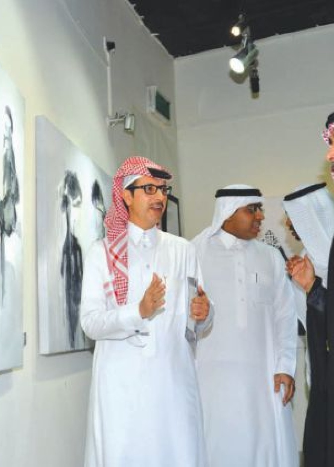 من الافتتاح