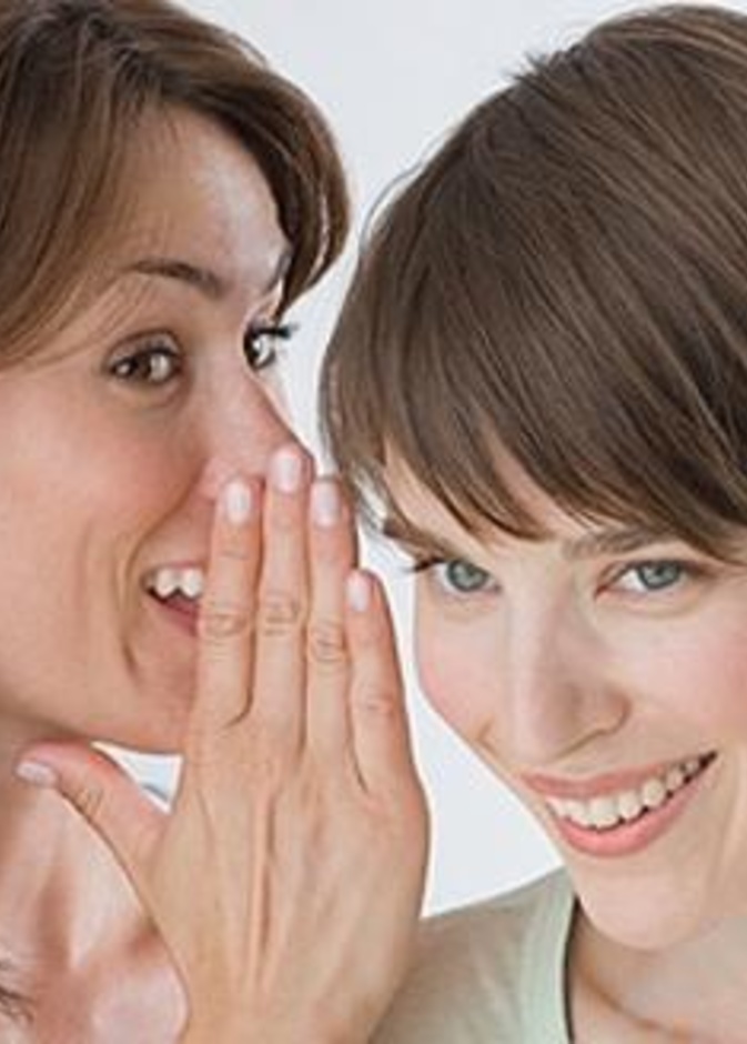 من يبوح بالأسرار أسرع .. الرجل أم المرأة