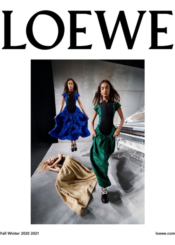عرض أزياء LOEWE لخريف شتاء 2020