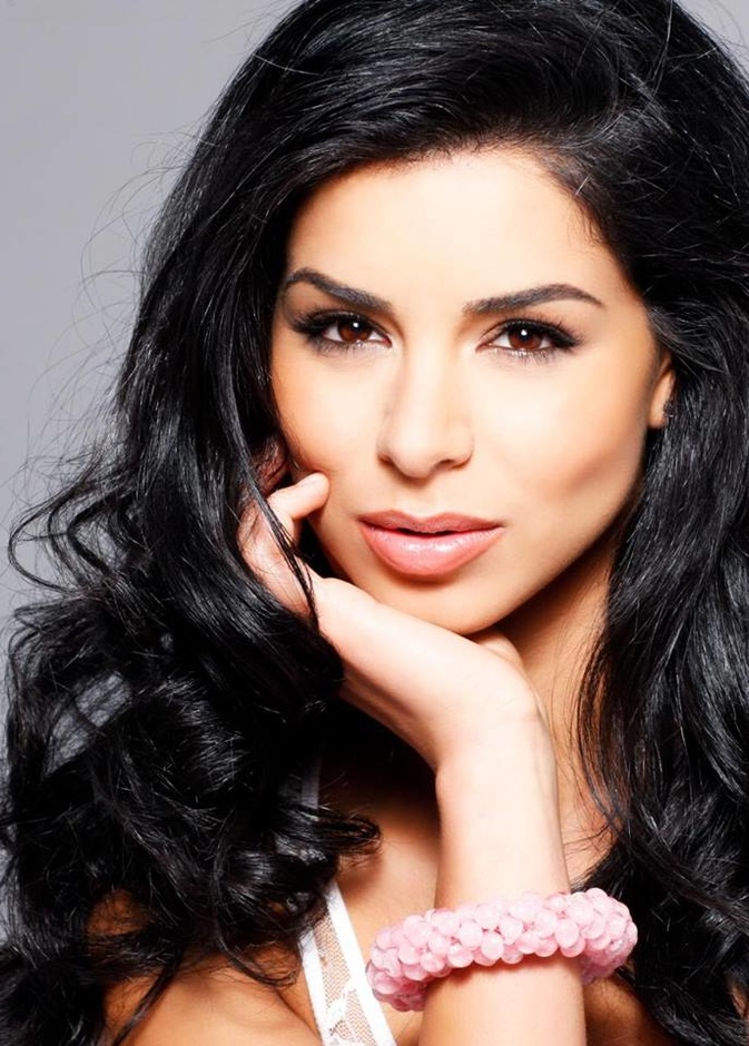 ملكة جمال اميركا ريما فقيه