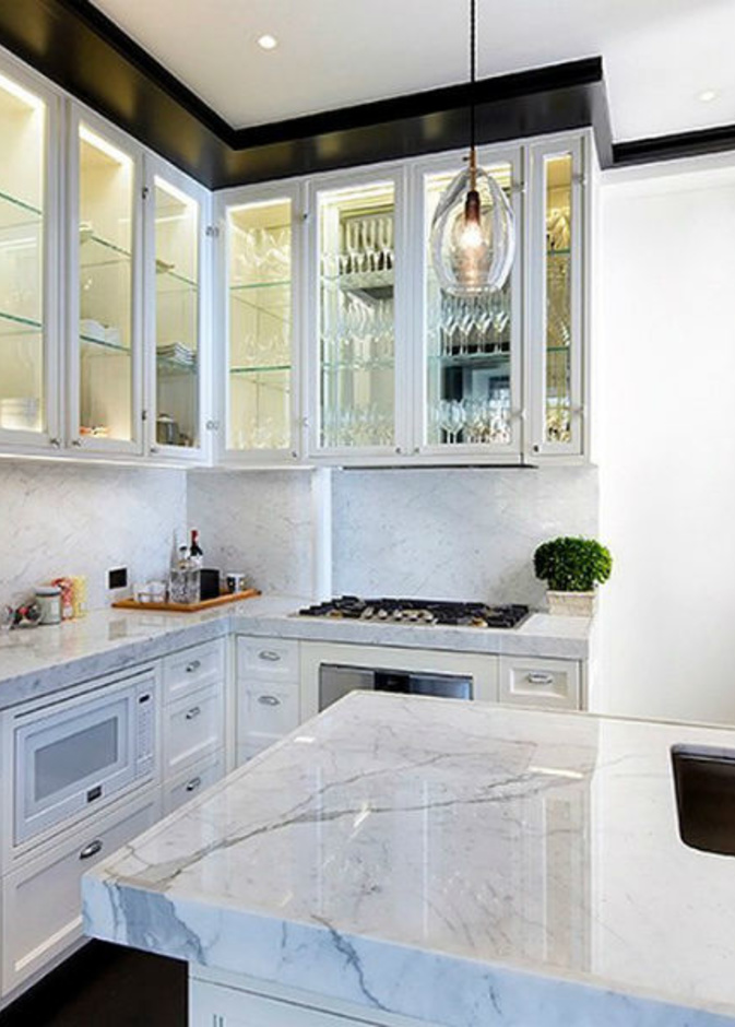 مطبخ بشابه طراز مطبخ النجمة Robin Wright في مسلسل House of Cards