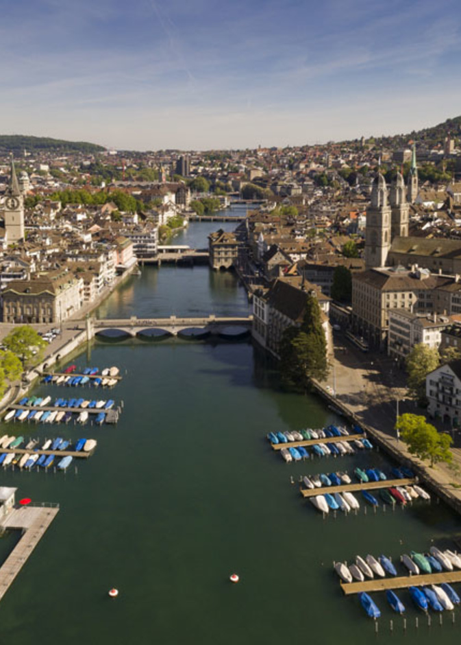 نهر ليمات يتوسط المدينة القديمة والحديثة