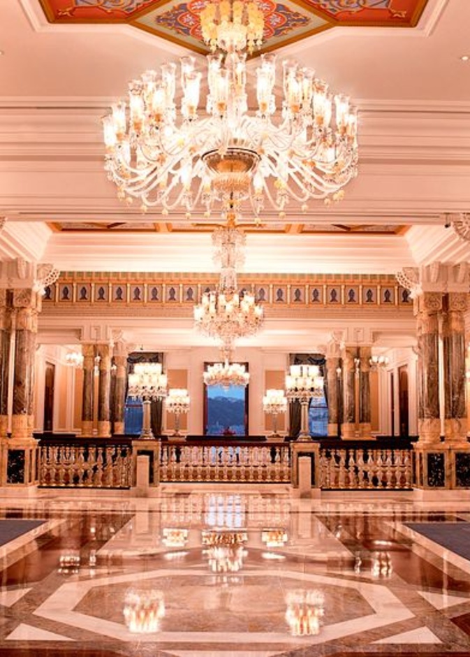 مشهد من الداخل لـ Ciragan Palace Kempinski Istanbul
