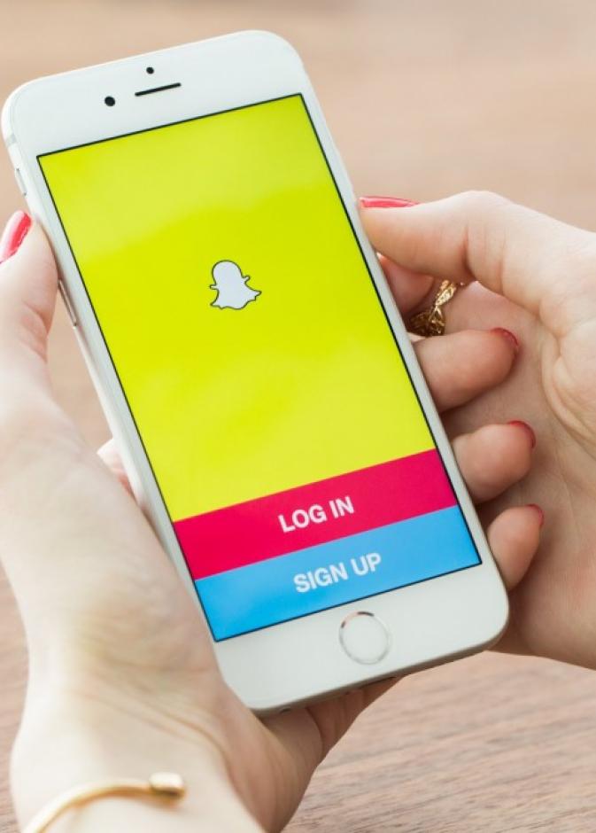 تويتر وسناب شات أكثر جذبا للمتابعين