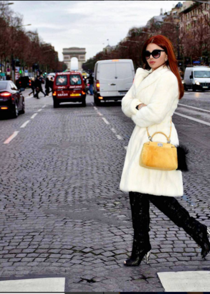 اطلالة هيفاء وهبي في باريس