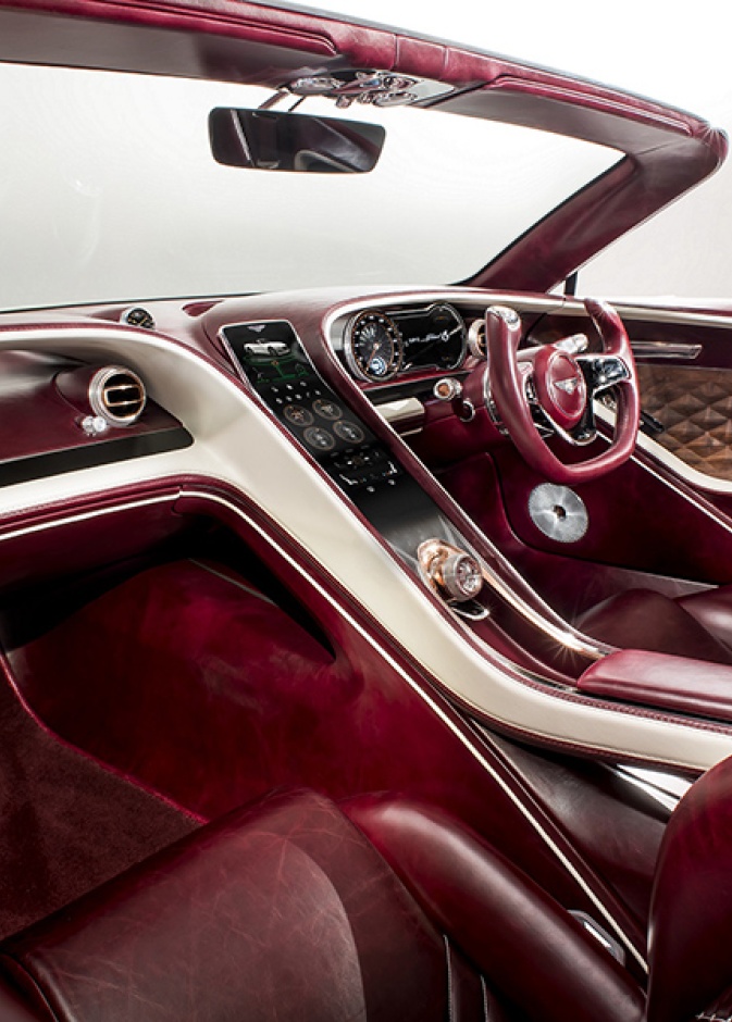 تصميم سيارة  Bentley EXP 12 Speed 6e يفوز بجائزة Good Design®