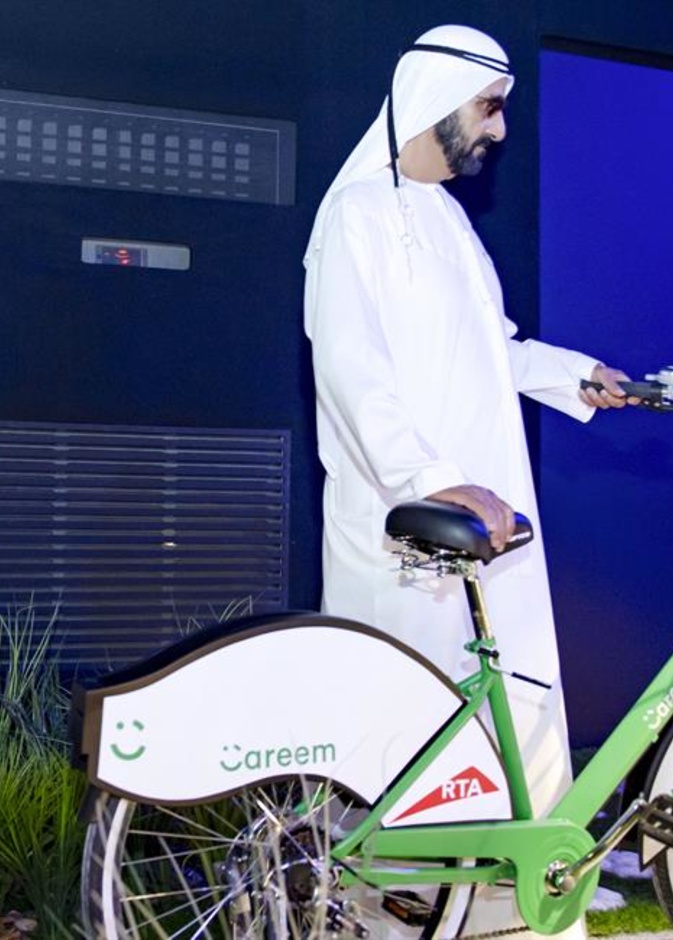 محمد بن راشد يعتمد حزمة من المشاريع المستقبلية لهيئة الطرق والمواصلات RTA