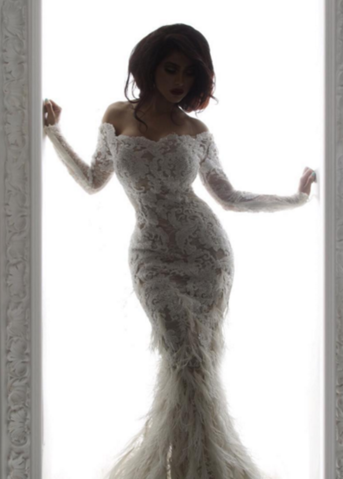 شيلاء سبت بأحدث جلسة تصوير لها وتبدو كالعروس