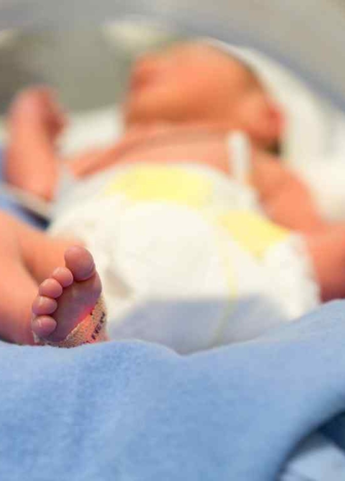 ولادة اضخم طفل في العالم وزنه 18 كغ