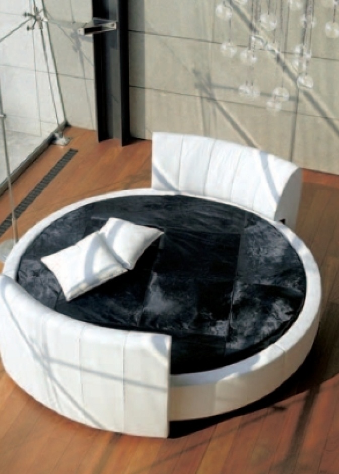 مختارات من الأثاث الفاخر لغرف النوم